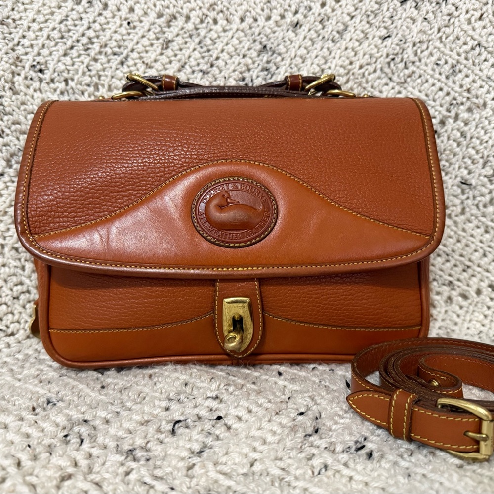 Dooney & Bourke British Tan Leather Carrier Shoulder Bag